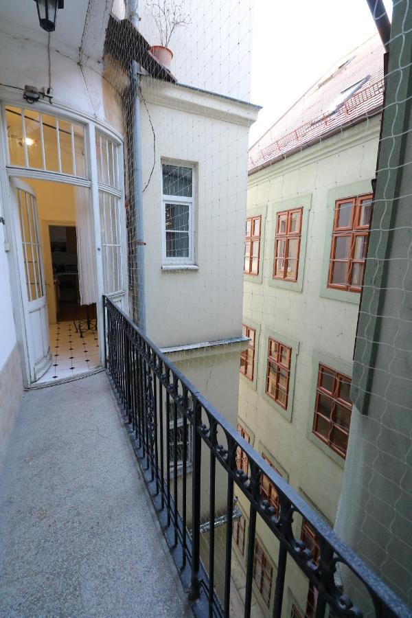 Apartment Hviezdko Bratislava Exterior foto